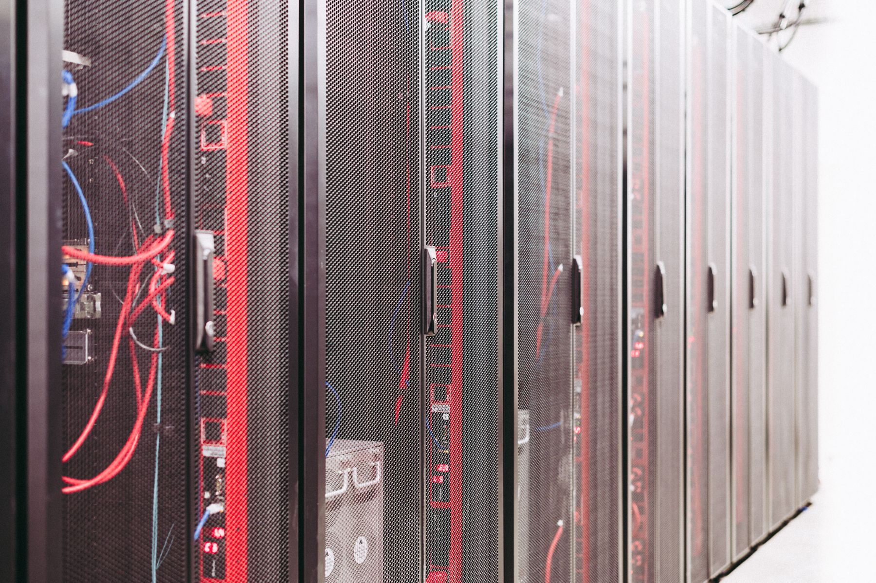 Server-Infrastruktur als technische Grundlage der IT-Architektur-Beratung