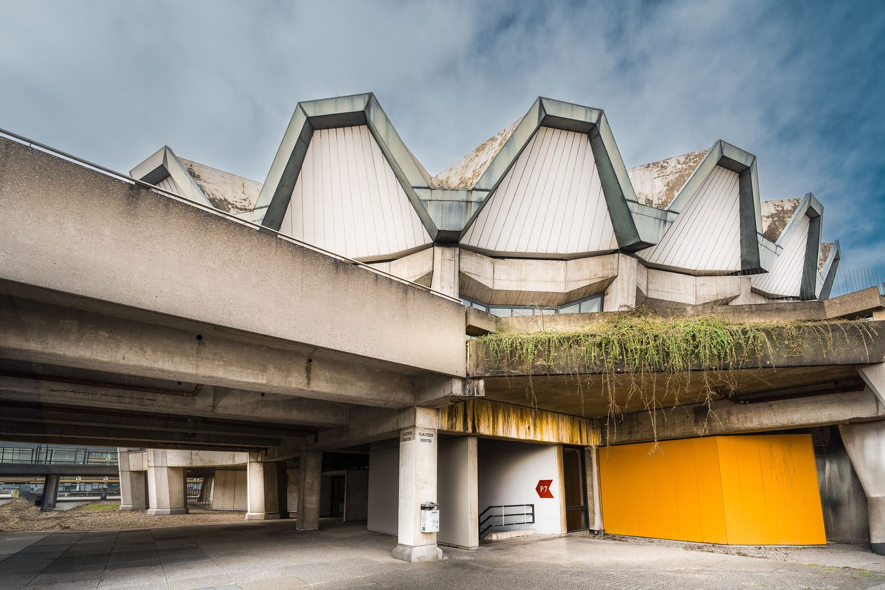Unternehmensberatung Bochum bei CEx: Moderne Architektur in Bochum